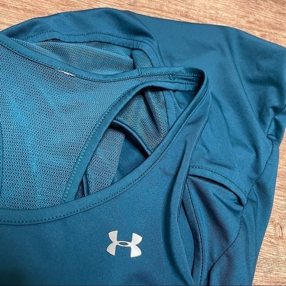 Under Armour Razorback Singlet Tank Top - Picture 3 of 4